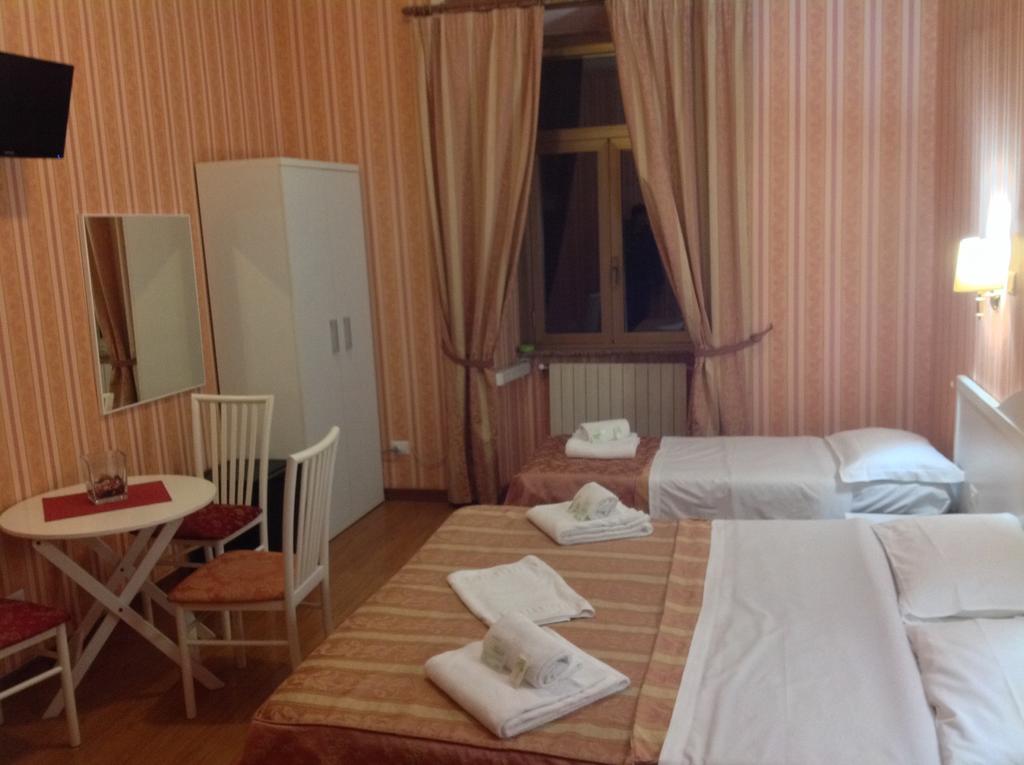 Rome Palace Hotel Camera foto